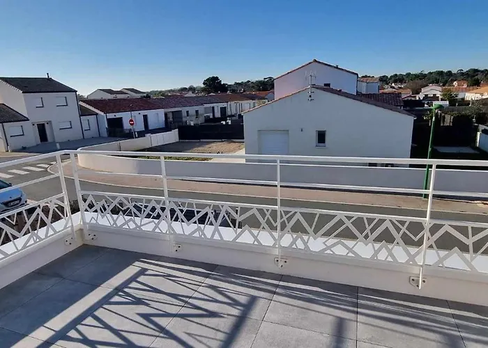 Appartement Neuf 39M2 Avec Balcon A 250M De La Plage