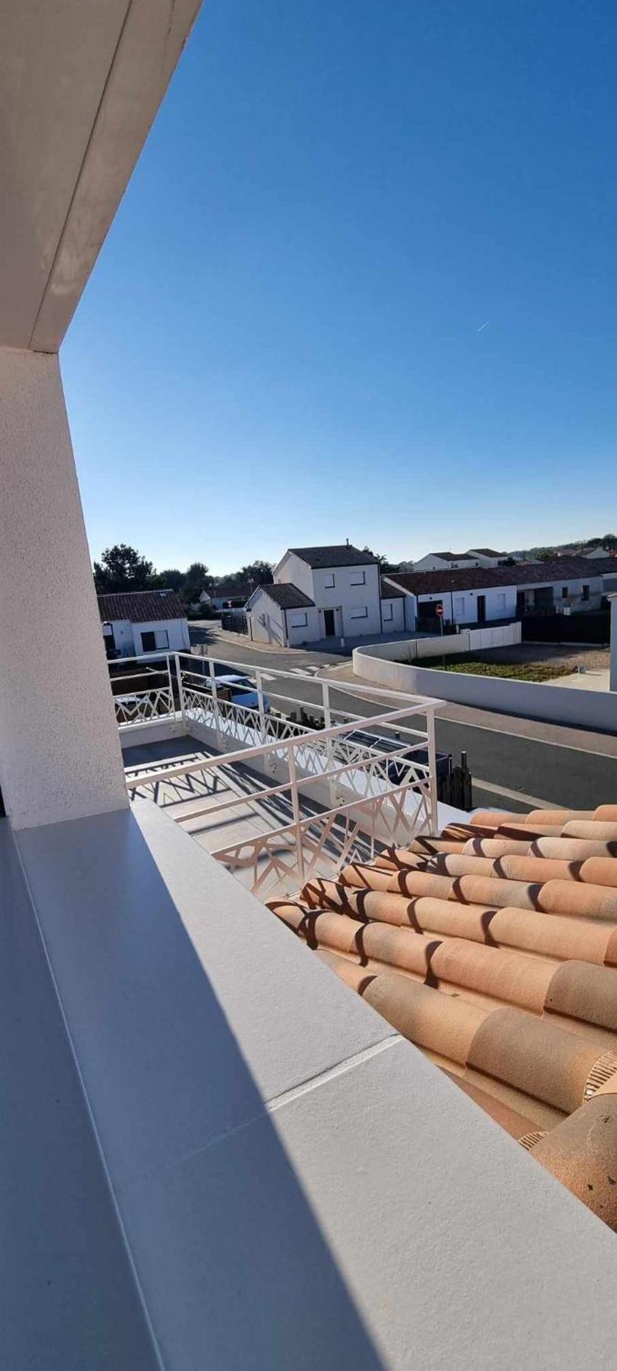 Neuf 39m2 Avec Balcon A 250m De La Appartement *